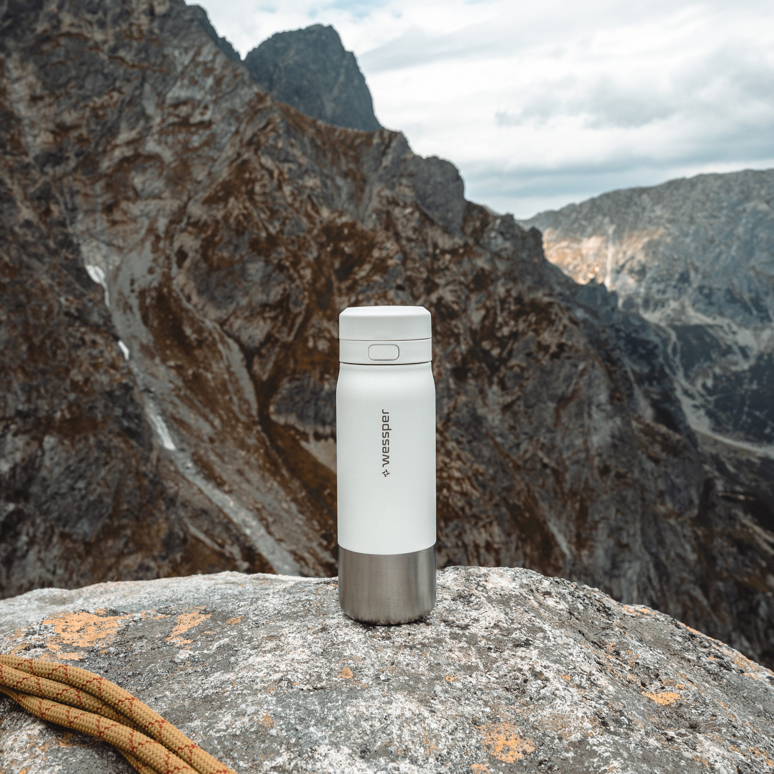 Butelka filtrująca Wessper B2 STAINLESS STEEL Actitex™ 700 ml